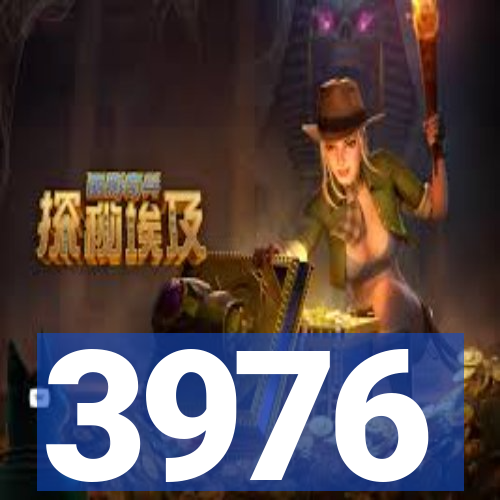 3976