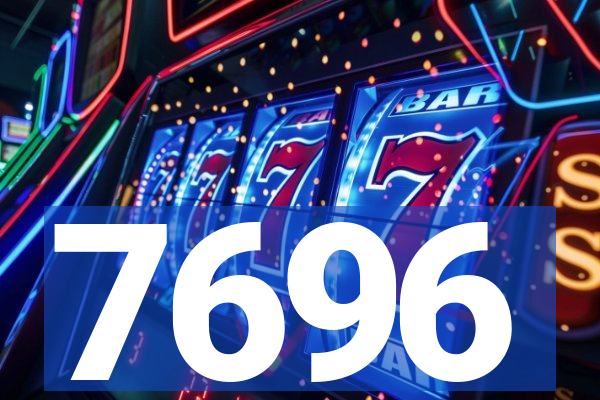 7696